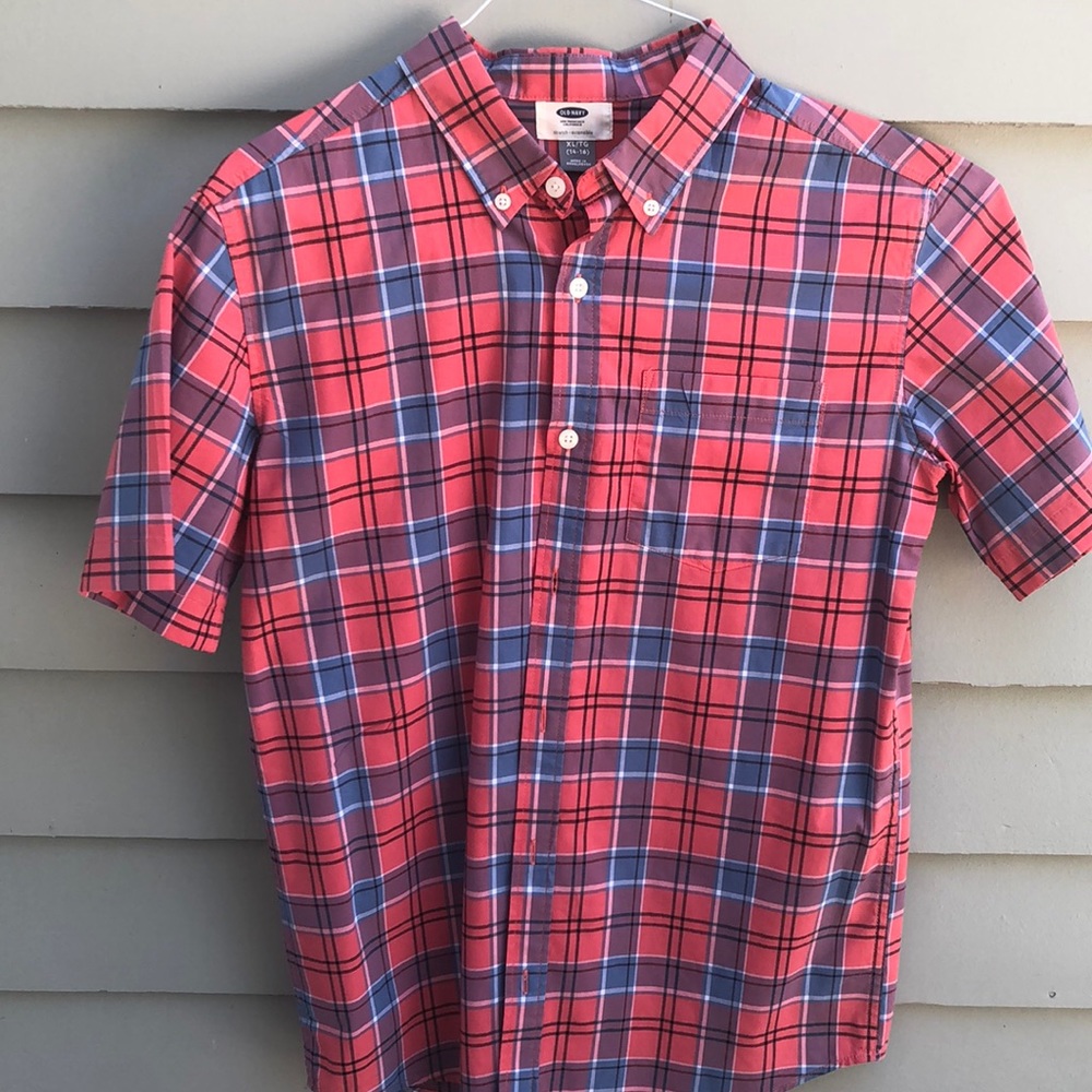 Old Navy button down shirt XL 14-16 boys